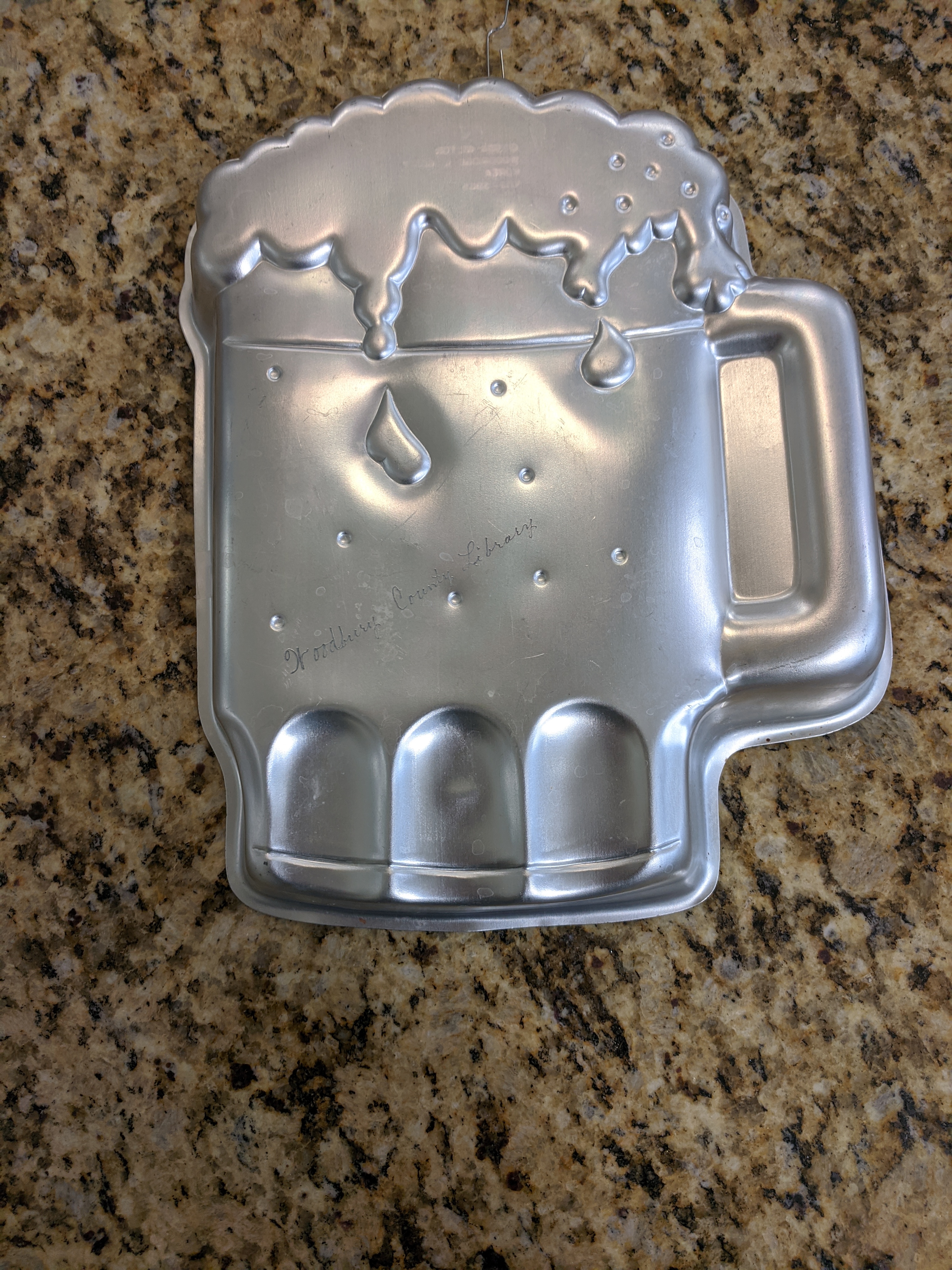 Beer mug hotsell cake pan